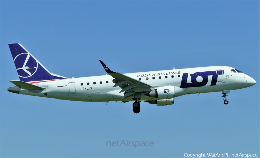 LOT Polish Airlines Embraer ERJ-175LR (ERJ-170-200LR) (SP-LIN) | Photo 449664