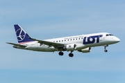 LOT Polish Airlines Embraer ERJ-175LR (ERJ-170-200LR) (SP-LIN) at  Warsaw - Frederic Chopin International, Poland