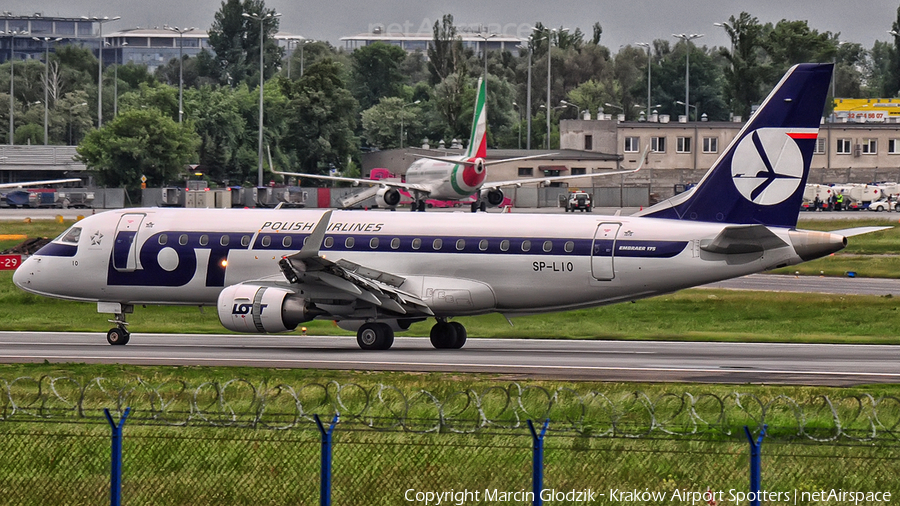 LOT Polish Airlines Embraer ERJ-175LR (ERJ-170-200LR) (SP-LIO) | Photo 104630