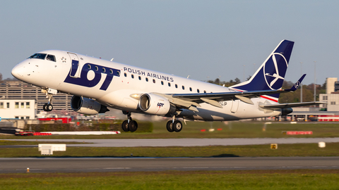 LOT Polish Airlines Embraer ERJ-175STD (ERJ-170-200STD) (SP-LIP) at  Hamburg - Fuhlsbuettel (Helmut Schmidt), Germany