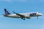 LOT Polish Airlines Embraer ERJ-175STD (ERJ-170-200STD) (SP-LIQ) at  Warsaw - Frederic Chopin International, Poland