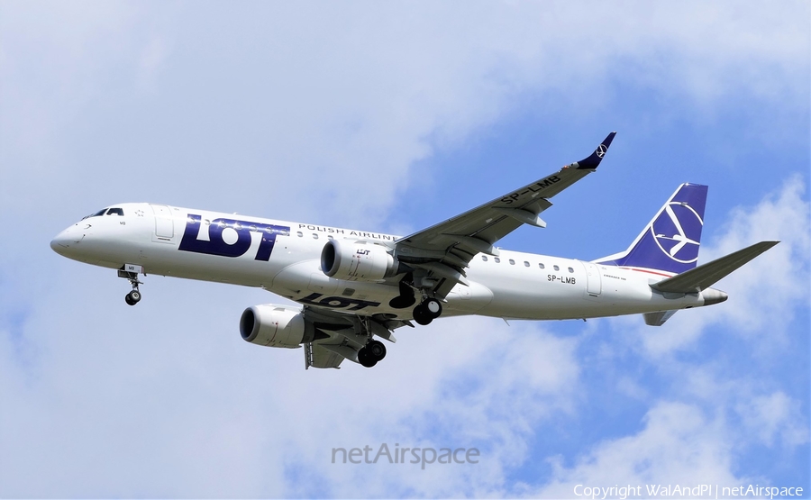 LOT Polish Airlines Embraer ERJ-190STD (ERJ-190-100STD) (SP-LMB) | Photo 444349