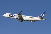 LOT Polish Airlines Embraer ERJ-190STD (ERJ-190-100STD) (SP-LMC) at  Barcelona - El Prat, Spain