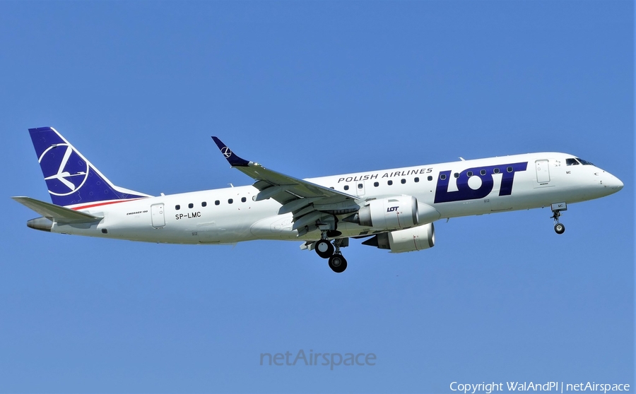 LOT Polish Airlines Embraer ERJ-190STD (ERJ-190-100STD) (SP-LMC) | Photo 449667