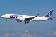 LOT Polish Airlines Embraer ERJ-190AR (ERJ-190-100IGW) (SP-LMF) at  Hamburg - Fuhlsbuettel (Helmut Schmidt), Germany