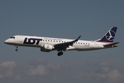 LOT Polish Airlines Embraer ERJ-190AR (ERJ-190-100IGW) (SP-LMF) at  Hamburg - Fuhlsbuettel (Helmut Schmidt), Germany