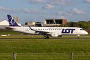 LOT Polish Airlines Embraer ERJ-190AR (ERJ-190-100IGW) (SP-LMF) at  Hamburg - Fuhlsbuettel (Helmut Schmidt), Germany