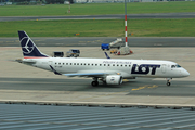 LOT Polish Airlines Embraer ERJ-190AR (ERJ-190-100IGW) (SP-LMF) at  Warsaw - Frederic Chopin International, Poland