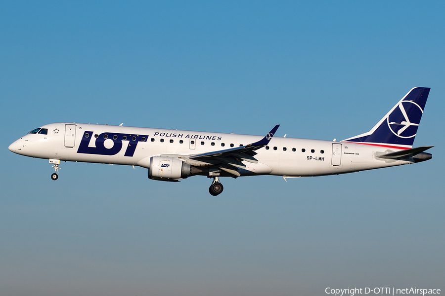 LOT Polish Airlines Embraer ERJ-190LR (ERJ-190-100LR) (SP-LMH) | Photo 654584