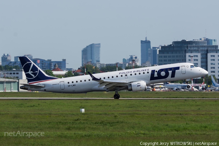 LOT Polish Airlines Embraer ERJ-190LR (ERJ-190-100LR) (SP-LMH) | Photo 675475