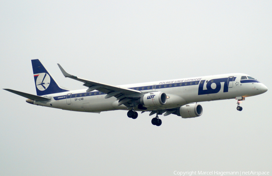 LOT Polish Airlines Embraer ERJ-195LR (ERJ-190-200LR) (SP-LNB) | Photo 124266