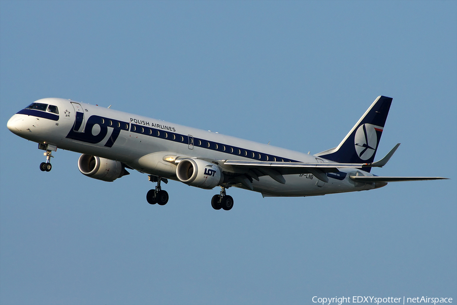 LOT Polish Airlines Embraer ERJ-195LR (ERJ-190-200LR) (SP-LNB) | Photo 276256