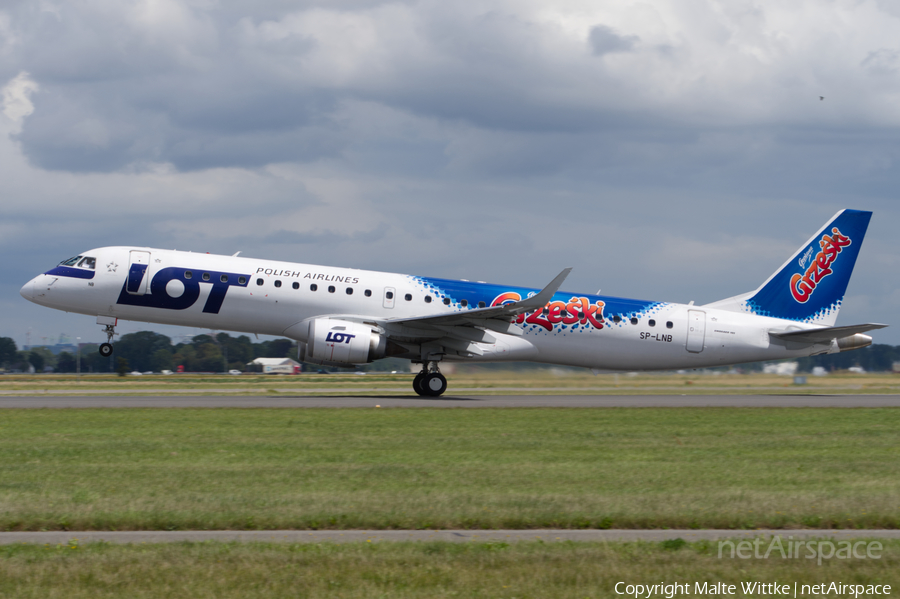 LOT Polish Airlines Embraer ERJ-195LR (ERJ-190-200LR) (SP-LNB) | Photo 393819