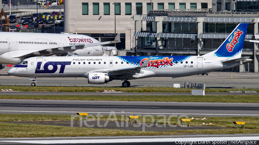 LOT Polish Airlines Embraer ERJ-195LR (ERJ-190-200LR) (SP-LNB) | Photo 378155