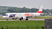 LOT Polish Airlines Embraer ERJ-195LR (ERJ-190-200LR) (SP-LNB) at  Krakow - Pope John Paul II International, Poland