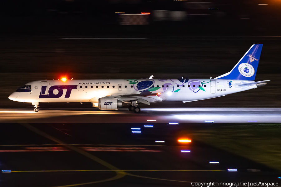 LOT Polish Airlines Embraer ERJ-195LR (ERJ-190-200LR) (SP-LNC) | Photo 493804