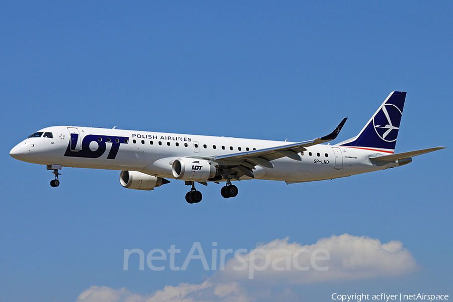 LOT Polish Airlines Embraer ERJ-195LR (ERJ-190-200LR) (SP-LND) | Photo 226936