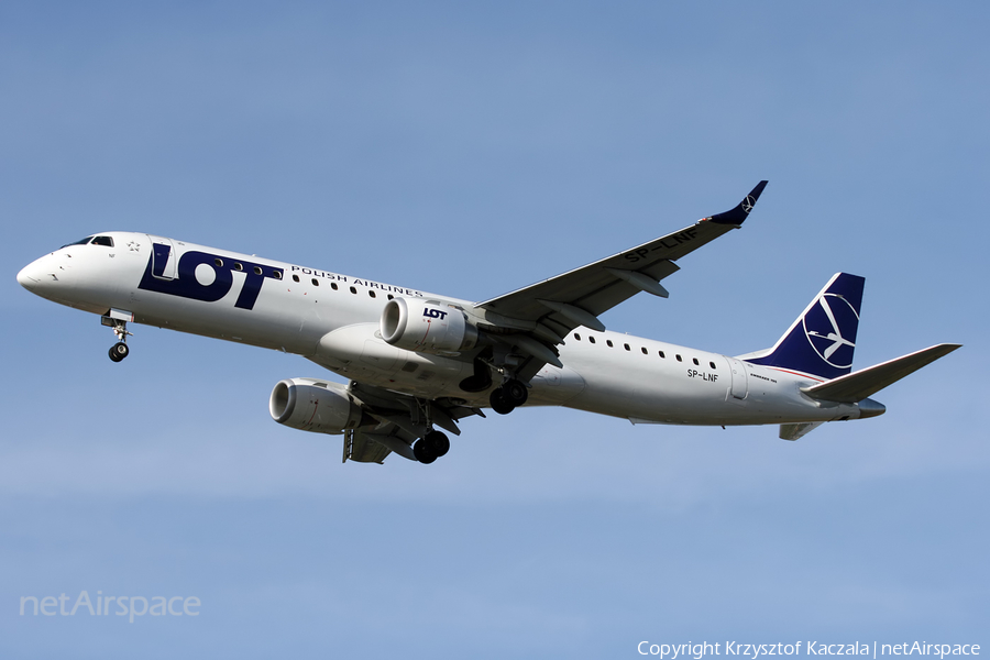 LOT Polish Airlines Embraer ERJ-195LR (ERJ-190-200LR) (SP-LNF) | Photo 37465