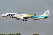 LOT Polish Airlines Embraer ERJ-195LR (ERJ-190-200LR) (SP-LNF) at  Hamburg - Fuhlsbuettel (Helmut Schmidt), Germany