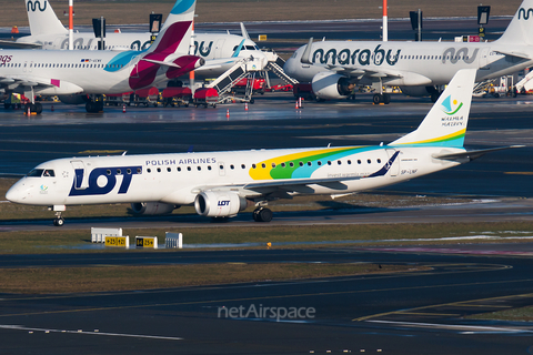 LOT Polish Airlines Embraer ERJ-195LR (ERJ-190-200LR) (SP-LNF) at  Hamburg - Fuhlsbuettel (Helmut Schmidt), Germany