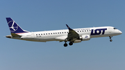 LOT Polish Airlines Embraer ERJ-195LR (ERJ-190-200LR) (SP-LNG) at  Warsaw - Frederic Chopin International, Poland