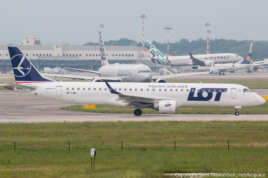 LOT Polish Airlines Embraer ERJ-195AR (ERJ-190-200 IGW) (SP-LNL) | Photo 247129