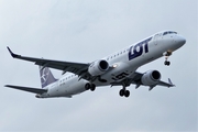 LOT Polish Airlines Embraer ERJ-195AR (ERJ-190-200 IGW) (SP-LNL) at  Warsaw - Frederic Chopin International, Poland