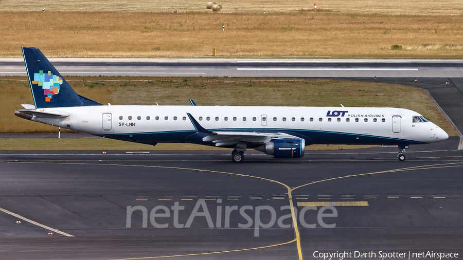 LOT Polish Airlines Embraer ERJ-195AR (ERJ-190-200 IGW) (SP-LNN) | Photo 378158