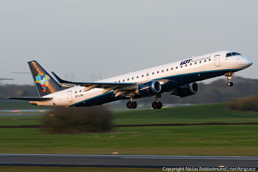 LOT Polish Airlines Embraer ERJ-195AR (ERJ-190-200 IGW) (SP-LNN) | Photo 376900