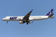 LOT Polish Airlines Embraer ERJ-195AR (ERJ-190-200 IGW) (SP-LNN) at  Warsaw - Frederic Chopin International, Poland