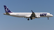 LOT Polish Airlines Embraer ERJ-195LR (ERJ-190-200LR) (SP-LNP) at  Warsaw - Frederic Chopin International, Poland