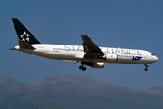 LOT Polish Airlines Boeing 767-341(ER) (SP-LPE) at  Tenerife Sur - Reina Sofia, Spain