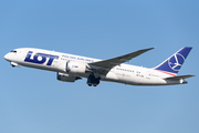 LOT Polish Airlines Boeing 787-8 Dreamliner (SP-LRA) at  Brussels - International, Belgium