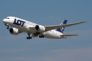 LOT Polish Airlines Boeing 787-8 Dreamliner (SP-LRA) at  London - Heathrow, United Kingdom