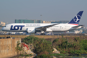 LOT Polish Airlines Boeing 787-8 Dreamliner (SP-LRB) at  Mumbai - Chhatrapati Shivaji International, India