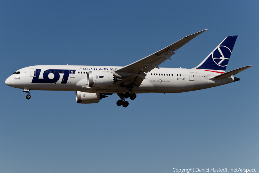 LOT Polish Airlines Boeing 787-8 Dreamliner (SP-LRF) | Photo 446159