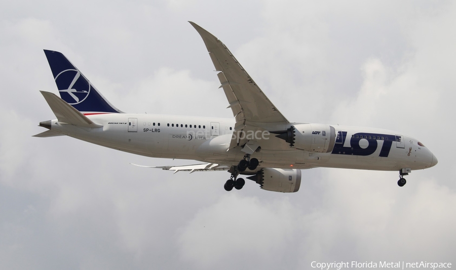 LOT Polish Airlines Boeing 787-8 Dreamliner (SP-LRG) | Photo 407920