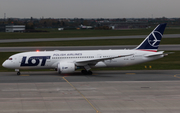 LOT Polish Airlines Boeing 787-8 Dreamliner (SP-LRH) at  Warsaw - Frederic Chopin International, Poland
