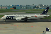 LOT Polish Airlines Boeing 787-8 Dreamliner (SP-LRH) at  Warsaw - Frederic Chopin International, Poland