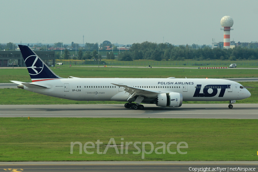LOT Polish Airlines Boeing 787-9 Dreamliner (SP-LSA) | Photo 264757