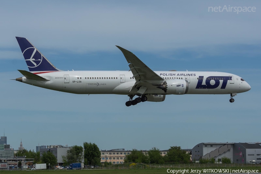 LOT Polish Airlines Boeing 787-9 Dreamliner (SP-LSA) | Photo 680744