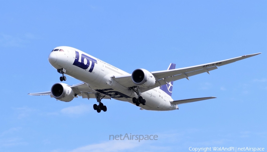 LOT Polish Airlines Boeing 787-9 Dreamliner (SP-LSE) | Photo 444352