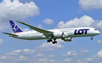 LOT Polish Airlines Boeing 787-9 Dreamliner (SP-LSF) at  Warsaw - Frederic Chopin International, Poland