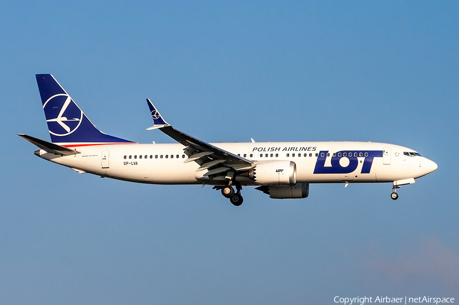 LOT Polish Airlines Boeing 737-8 MAX (SP-LVA) | Photo 368836