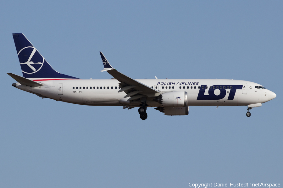 LOT Polish Airlines Boeing 737-8 MAX (SP-LVB) | Photo 537204
