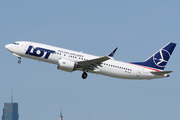 LOT Polish Airlines Boeing 737-8 MAX (SP-LVC) at  Warsaw - Frederic Chopin International, Poland