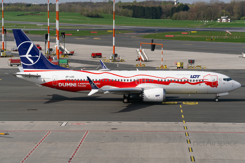 LOT Polish Airlines Boeing 737-8 MAX (SP-LVD) at  Hamburg - Fuhlsbuettel (Helmut Schmidt), Germany