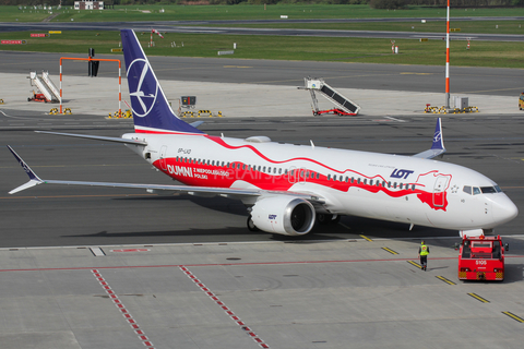 LOT Polish Airlines Boeing 737-8 MAX (SP-LVD) at  Hamburg - Fuhlsbuettel (Helmut Schmidt), Germany