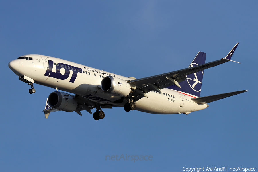LOT Polish Airlines Boeing 737-8 MAX (SP-LVF) | Photo 488505