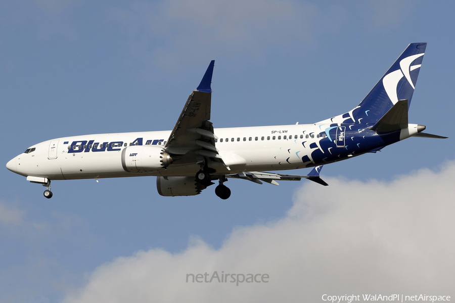LOT Polish Airlines Boeing 737-8 MAX (SP-LVH) | Photo 616257